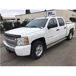 2009 CHEVROLET SILVERADO, 4 DOOR PU, WHITE, VIN # 3GCEK13389G124635