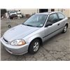Image 1 : 1996 HONDA CIVIC LX, 2 DOOR HATCHBACK. GREY, VIN # 2HGEJ6327TH008875