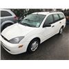 Image 2 : 2003 FORD FOCUS SE, 4 DOOR STATIONWAGON, WHITE, VIN # 1FAFP36PX3W267181
