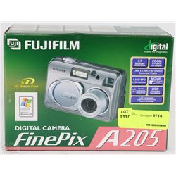 NEW FUJIFILM A205 DIGITAL CAMERA