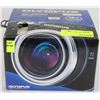 Image 1 : NEW OLYMPUS 7.1 MEGA PIXEL DIGITAL CAMERA