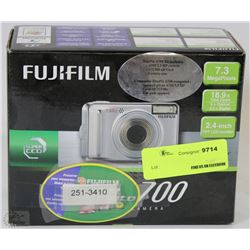 NEW FUJIFILM FINEPIX A700 7.3 MEGA PIXEL DIGITAL