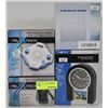 Image 1 : LOT WITH STYLISH ARCH CLOCK, SHOWER RADIO,