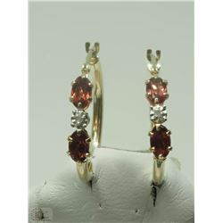 #41-9K YELLOW GOLD GARNET & DIAMOND