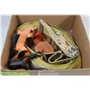 Image 1 : BOX WITH ONE HEAVY DUTY RATCHET STRAP AND
