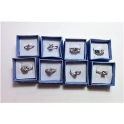 LOT OF 8 LADIES FASHION RINGS
