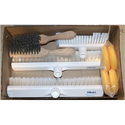 BOX WITH 3 VIKAN SWEEPING TIPS , 2 WIRE BRUSHES &