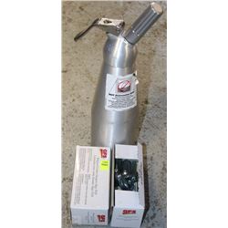 CREAM WHIPPER WITH CHARGES