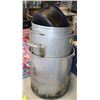Image 1 : THREE ASSORTED SIZE STOCK POTS WITH ROATING PAN