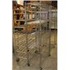 Image 1 : 5 ASSORTED SIZE METRO RACKS ON WHEELS