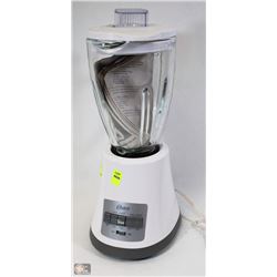 OSTER 700W BLENDER