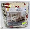 Image 1 : MAINSTAYS REVERSIBLE COMFORTER SET