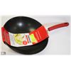 Image 1 : FABERWARE 11 INCH STIRFRY PAN