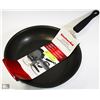 Image 1 : KITCHEN AID 12.5 INCH SKILLET