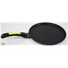Image 1 : STARFRIT NON STICK CREPE PAN