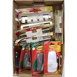 FLAT OF COMMAND STRIP HOOKS