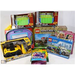 BOX OF MISC TOYS, INCLUDING LEGO