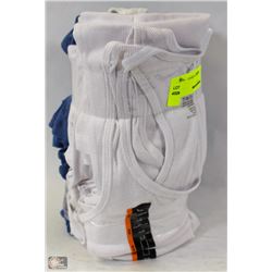 LOT OF 17 LADIES TANK TOPS SIZE MED