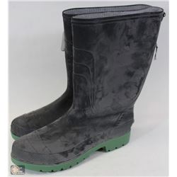 MENS RUBBER BOOTS SIZE 11