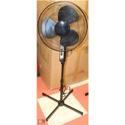 3 SPEED OSCILLATING FLOOR FAN - BLACK