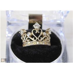 925 SILVER CROWN JEWELED RING SIZE 7.5