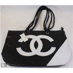REPLICA CHANEL PURSE WITH LARGE WHITE LOGO