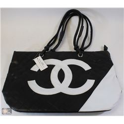 REPLICA CHANEL PURSE WITH LARGE WHITE LOGO