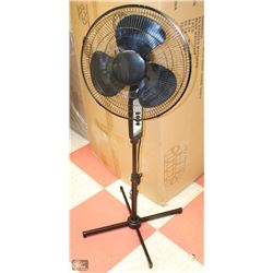 12" OSCILLATING FLOOR FAN - BLACK