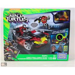 NINJA TURTLES STREET STRIKE MEGA BLOKS SET