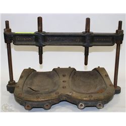 ANTIQUE SHOE MAKER MACHINE