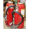 Image 1 : PAIR OF FIRE EXTINGUISHERS
