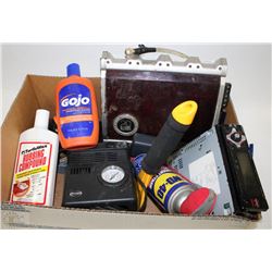BOX W/AUTOMOTIVE GEAR INCL. SONY CAL