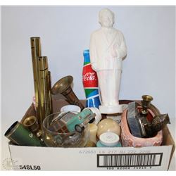 FLAT OF ESTATE COLLECTIBLES