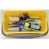 Image 1 : LARGE YELLOW PAIL WITH NEW SQUEEGEES