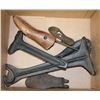 Image 1 : FLAT OF COBBLER PARTS