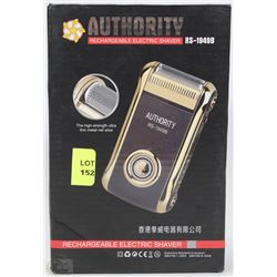 NEW RECHARGABLE ELECTRIC SHAVER