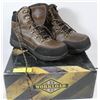 Image 1 : NEW WORKLOAD COMFORT X5 WORK BOOTS ,SIZE10 WIDE