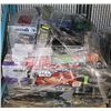 Image 1 : PALLET OF STORE RETURNS INCL PAPER SHREDDER, TOYS