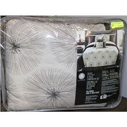 HOMETRENDS FULL/DBL 4 PC COMFORTER SET