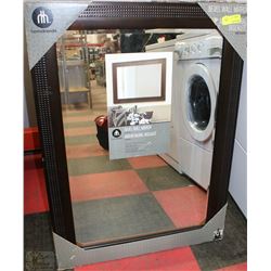 BEVELLED WALL MIRROR (CHIP ON SIDE)