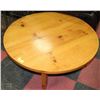 Image 1 : VINTAGE SOLID WOOD COFFEE TABLE 32" DIAMETER