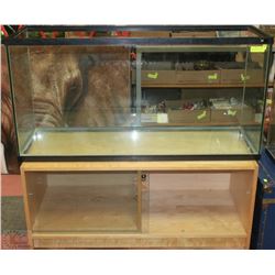 LARGE AQUARIUM NO LID WITH STAND