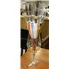 Image 1 : 6 COLOURED LONG STEM CHAMPAGNE FLUTES WITH VASE