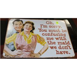 NOVELTY TIN HUSBAND & WIFE SIGN (16"X12")