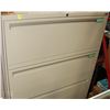 Image 1 : METAL 4 DRAWER FILING CABINET NO KEYS