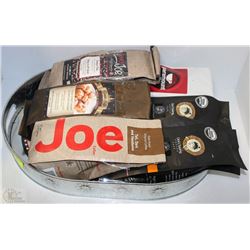 SERVING TRAY WITH 6 BAGS OF ASSORTED COFFEES