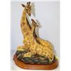 Image 1 : LARGE MOTHER & BABY GIRAFFE SCULPTURE (11"X6.5")