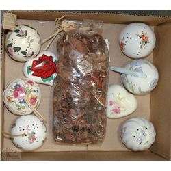 BOX OF POTTPOURRI HOLDERS AND A BAG OF POTTPOURRI