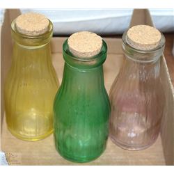 SET OF 3 1930'S LABELLED 1 PINT 3 COLORS GLASS BOT