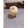 Image 4 : REAL OSTRITCH  EGG SHELL WITH GLASS STAND - FROM AUSTRALLIA 1974